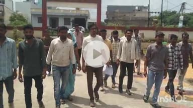 गंधवानी: भत्यारी में जर्जर आंगनवाड़ी भवन के निर्माण के लिए सरपंच व ग्रामीणों ने कुक्षी में SDM को ज्ञापन सौंपा