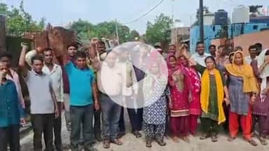 हरिद्वार: जंगली जानवरों के आतंक से परेशान मंगोलपुरा में ग्रामीणों का गुस्सा फूटा, वन विभाग के खिलाफ किया जोरदार प्रदर्शन