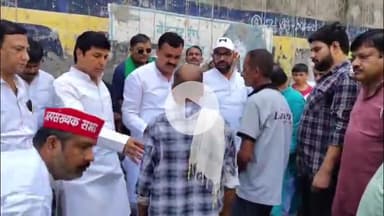 मुज़फ्फरनगर: जम्मू कश्मीर में वैष्णो देवी हादसे में 7 श्रद्धालुओं की मौत, सपा नेताओं ने परिजनों से की मुलाकात