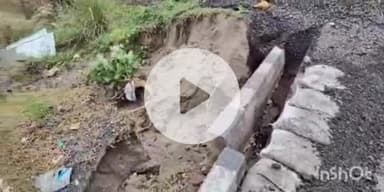फतुहा: फोरलेन ओवर ब्रिज के नीचे सर्विस रोड में हुआ ज़बरदस्त कटाव