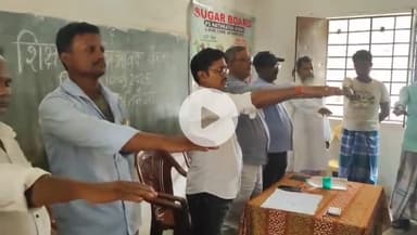 हिरणपुर: बुधवार को हाथकाठी स्कूल मे शिक्षक - अभिभावक बैठक में शत प्रतिशत नामांकन पर दी गई जोर #pakur 
@pramod40404