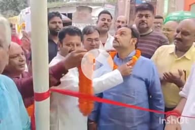 गया टाउन सीडी ब्लॉक: मेयर ने पितृपक्ष मेले में पिंडदानियों के लिए निःशुल्क मिल्कशेक, चाय-बिस्कुट व शरबत शिविर का किया शुभारंभ