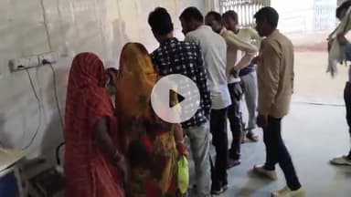 बीना: ग्राम भानगढ़ में चारा काटते समय सांप ने 55 वर्षीय व्यक्ति को डंसा, गंभीर हालत में सागर ज़िला अस्पताल में भर्ती