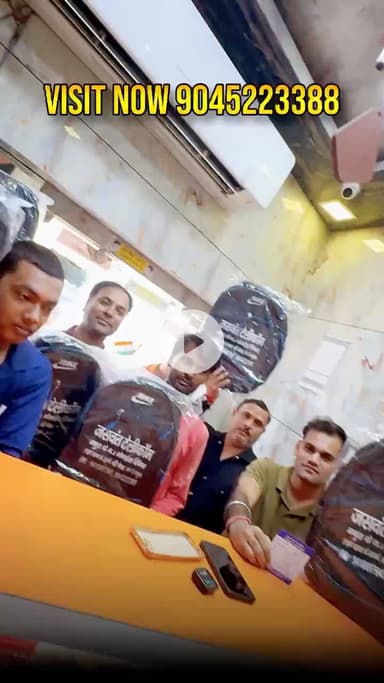 जसवंत टेलीकॉम पर फोल्डर डालने पर दिया जा रहा ये जबरदस्त लैपटॉप बैग #jaswanttelecom #mathura #folderking