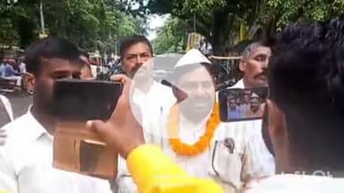 अरवल: सदर प्रखंड परिसर में मनोज सिंह यादव ने प्रेस वार्ता कर अरवल में रेल आंदोलन को तेज करने का किया ऐलान