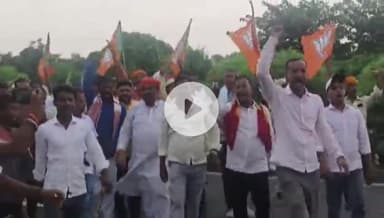 बख्तियारपुर: टेका बिगहा में फोरलेन पर पूर्व विधायक रणविजय सिंह ने सांसद रविशंकर प्रसाद और मंत्री मंगल पांडेय का भव्य स्वागत किया