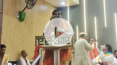 फिरोज़ाबाद: फिरोजाबाद क्लब में व्यापारी शक्ति का महासंगम, स्वाभिमान यात्रा से गूंजा शहर, राष्ट्र-प्रदेश के दिग्गज एक मंच पर