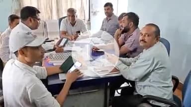 तिल्दा: तिल्दा नेवरा रेलवे स्टेशन सलाहकार समिति की बैठक में कई मुद्दों पर चर्चा कर भेजे गए प्रस्ताव