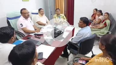 बारुन: सामुदायिक स्वास्थ्य केंद्र बारुण में कृमिमुक्त दिवस और परिवार विकास पखवाड़ा को लेकर हुई बैठक