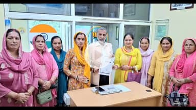 झंडूता: महिला मंडल सदस्यों ने झंडूता में MLA JR कटवाल को सौंपी समस्याएं, हुई बैठक