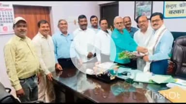 पतरातू: बरका सयाल में कोयला उत्पादन के उत्कृष्ट प्रदर्शन पर राष्ट्रीय कोयला मजदूर यूनियन ने जीएम को किया सम्मानित