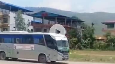 देहरादून: नेपाल में तनावपूर्ण स्थिति को देखते हुए देहरादून और नेपाल के बीच मैत्री बस सेवा हुई बंद