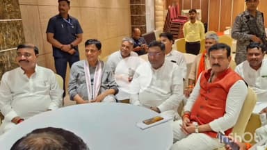 नवादा: नवादा के जवाहर नगर में केंद्रीय गृह मंत्री नित्यानंद राय का स्वागत, नेताओं के साथ की बैठक