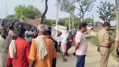 मंझनपुर: अड़हरा में मनचले से परेशान युवती ने फांसी लगाकर आत्महत्या की, परिजनों ने पोस्टमार्टम कराने से किया इनकार