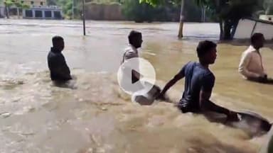 बाह: बटेश्वर क्षेत्र में नाव को लेकर लोग हुए परेशान, प्रशासन का आश्वासन दिखा बेअसर