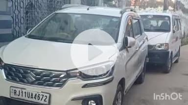 धौलपुर: अचानक बेकाबू हुआ युवक, जमकर मचाया उपद्रव; उपद्रवी ने 3 कारों एवं 1 पिकअप के शीशे तोड़े, लोगों पर भी फेंके पत्थर