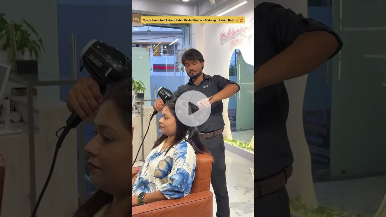 Lakme Salon Bridal Studio – Now in Meerapur!😍🥰 #ytshorts #lakmesalon #prayagraj