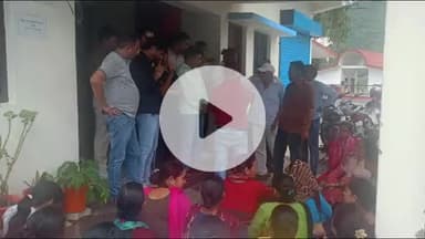 चिन्यालीसौड़: नागणी सहित विभिन्न वार्डों में पेयजल किल्लत से जूझ रहे ग्रामीणों ने चिन्यालीसौड़ जल संस्थान कार्यालय में की तालाबंदी