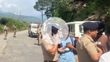 राजगढ़ी: सीओ बड़कोट के नेतृत्व में पुलिस ने चलाया वाहन चेकिंग अभियान, 6 लोगों के खिलाफ की चालानी कार्रवाई