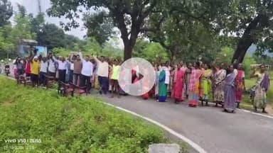 सिमडेगा: सिमडेगा के घुटबहार में ग्राम सभा का आयोजन, अवैध शराब बिक्री पर रोक लगाने का निर्णय