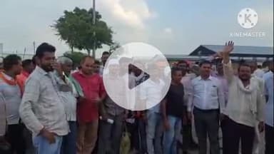 खुरई: खाद को लेकर किसानों ने उपज मंडी में गेट बंद कर किया हंगामा, प्रशासन ने 4 काउंटर पर खाद वितरण कराया