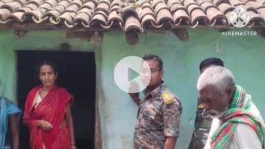 घाघरा: दीरगांव गांव में दुष्कर्म के आरोपी के घर घाघरा पुलिस ने चिपकाया इश्तेहार, एसआई ने दी जानकारी