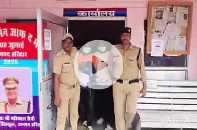 हरिद्वार: सिडकुल पुलिस ने IMC चौक के पास से दो मोबाइल स्नैचर को गिरफ्तार किया, बरामद हुए ₹3 लाख के 6 मोबाइल और एक बाइक
