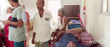 নগৰবেৰা: কালাইৰদিয়া গাঁৱত ভূমি বিবাদক কেন্দ্ৰ কৰি ভয়ংকৰ মাৰপিট,দুটা ফৈদৰ মাজত সংঘটিত মাৰপিটত মহিলাসহ ৭জন লোক আহত