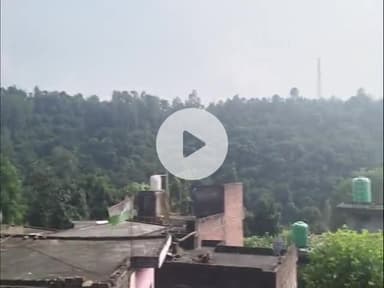 ਧਾਰ ਕਲਾਂ: ਜ਼ਿਲ੍ਹਾ ਪਠਾਨਕੋਟ ਦੇ ਸ਼ਾਹਪੁਰ ਕੰਡੀ ਵਿਖੇ ਬਾਰਿਸ਼ ਦੀ ਭੇਟ ਚੜਿਆ ਇੱਕ ਗਰੀਬ ਦਾ ਆਸ਼ੀਆਨਾ ਪੀੜੀਤ ਪਰਿਵਾਰ ਨੇ ਮਦਦ ਦੀ ਲਗਾਈ ਗੁਹਾਰ