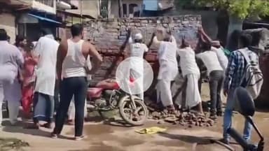 नूह: पूर्व मंत्री आजाद मोहम्मद ने फिरोजपुर झिरका में 70 साल बाद अवैध कब्जे से एक मस्जिद को आबाद करवाया