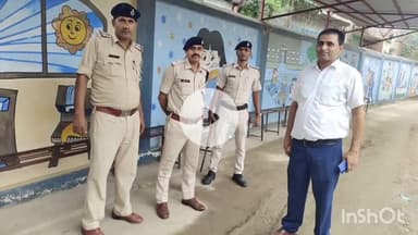 सुपौल: सुपौल में BPSC परीक्षा को लेकर ज़िले के विभिन्न परीक्षा केंद्रों पर पुलिस बल तैनात, सुरक्षा व्यवस्था चाक-चौबंद