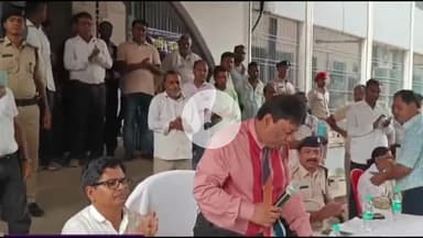 बक्सर: राष्ट्रीय लोक अदालत में 1909 मामले निपटे, सुलह से ₹4 करोड़ 76 लाख की समझौता राशि का हुआ निपटारा