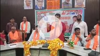 करनैलगंज: करनैलगंज में सेवा पखवाड़ा कार्यक्रम में विधायक अजय सिंह ने पदाधिकारियों को किया सम्मानित