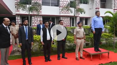 लोहरदगा: लोहरदगा में झारखंड उच्च न्यायालय के मुख्य न्यायाधीश का भव्य स्वागत, गार्ड ऑफ ऑनर से किया गया अभिनंदन