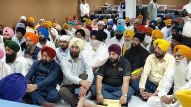 ਅੰਮ੍ਰਿਤਸਰ 2: ਹੜ੍ਹ ਪੀੜਤਾਂ ਲਈ ਅਕਾਲ ਤਖਤ ਦੀ ਅਗਵਾਈ ਹੇਠ SGPC ਦਫ਼ਤਰ ਚ ਹੋਈ ਇਕੱਤਰਤਾ
