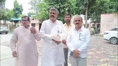 मुज़फ्फरनगर: कलेक्ट्रेट पर जाट महासभा के दो गुट आमने-सामने, कार्यक्रम पर विवाद गरमाया, 26 साल पुरानी परंपरा पर संकट