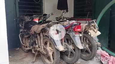 शिकारीपाड़ा: शिकारीपाड़ा वन विभाग टीम की बड़ी कार्रवाई, लकड़ी लदे 3 मोटरसाइकिल ज़ब्त