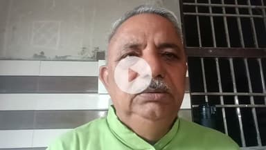 पुलिस प्रशासन लाठी न भांजे निर्दोष किसानों पर। उचित पटल पर वार्ता कराए गौतम बुद्ध नगर पुलिस प्रशासन। मास्टर श्यौराज