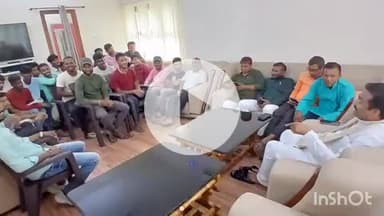 अरवल: सर्किट हाउस अरवल में भाजपा नेताओं ने दुर्गा पूजा समिति के सदस्यों के साथ बैठक की