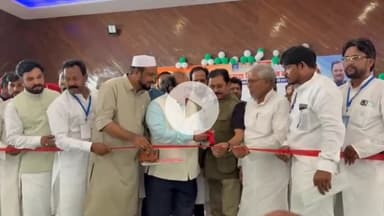 लोहरदगा: लोहरदगा में मोमिन कॉन्फ्रेंस का ऐतिहासिक सम्मेलन सम्पन्न, अंसारी समाज ने 'जितनी आबादी, उतनी हिस्सेदारी' की उठाई आवाज