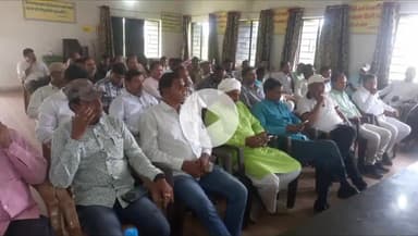 नामकुम: आरा पंचायत सचिवालय में झारखण्ड मनरेगा कर्मचारी संघ ने संगठन विस्तार को लेकर बैठक की