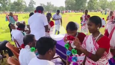 सिमडेगा: डेम्बू टोली टोंगरी में क्रूस विजय दिवस पर धूमधाम से कार्यक्रम का आयोजन, विधायक प्रतिनिधि भी शामिल हुए