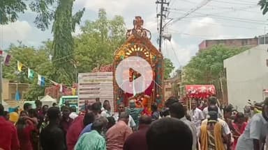 சாத்தான்குளம்: புனித மரியாளின் ஆலய தேர்பவனி  திரளான பக்தர்கள் பங்கேற்பு