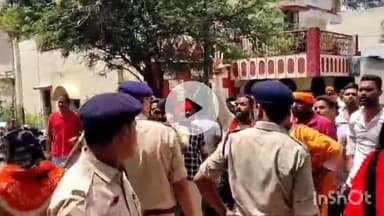 दुर्ग: दुर्ग में हालात और ज्यादा तनावपूर्ण, विश्व हिंदू परिषद, बजरंग दल और हिंदू जागरण मंच के कार्यकर्ताओं ने चर्च का घेरा