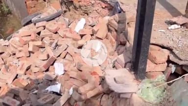 नूह: नूंह जिले के नीमका इस्लाम बास गांव में बारिश से मकान गिरा, लाखों का नुकसान