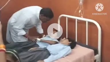 दौसा: दौसा विधायक डीसी बैरवा ने जिला चिकित्सालय में चूड़ियावास स्कूल के बीमार बच्चों से मुलाकात की