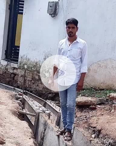 बेमेतरा: बेमेतरा के वार्ड क्रमांक एक में नाली निर्माण कार्य का निरीक्षण पार्षद राजकुमार खांडे ने किया