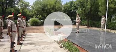 दौसा: पुलिस महानिरीक्षक जयपुर राहुल प्रकाश का दौसा दौरा, उन्हें दिया गया गार्ड ऑफ ऑनर, परीक्षाओं का किया निरीक्षण