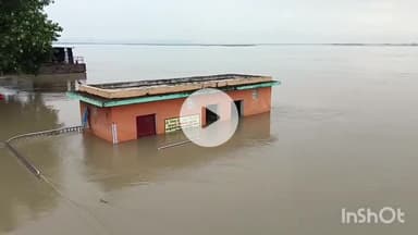 मुंगेर: मुंगेर में गंगा का जलस्तर खतरे के निशान के करीब, निचले इलाकों में रहने वाले लोगों की बढ़ी परेशानी