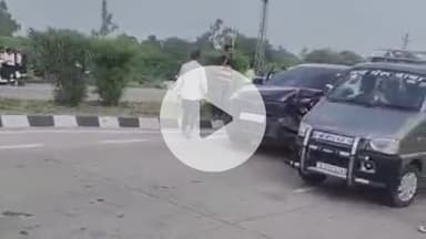 लाडपुरा: कोटा-झालावाड़ मार्ग पर तेज रफ्तार कार ने ऑटो को मारी टक्कर, 4 घायल, मेडिकल कॉलेज अस्पताल में भर्ती, पुलिस जांच में जुटी